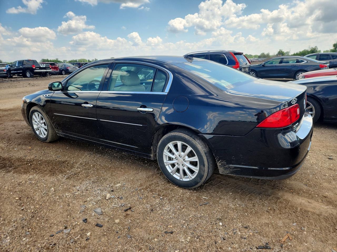 1G4HC5EM6BU139642 · 2011 BUICK LUCERNE · 2/12