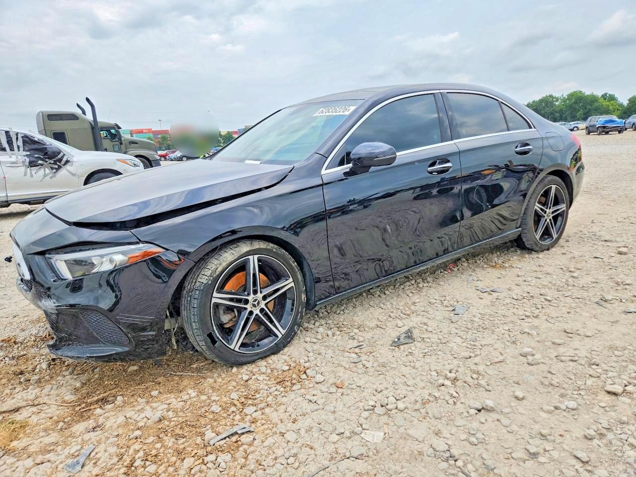 WDD3G4FB4KW028219 · 2019 MERCEDES-BENZ A