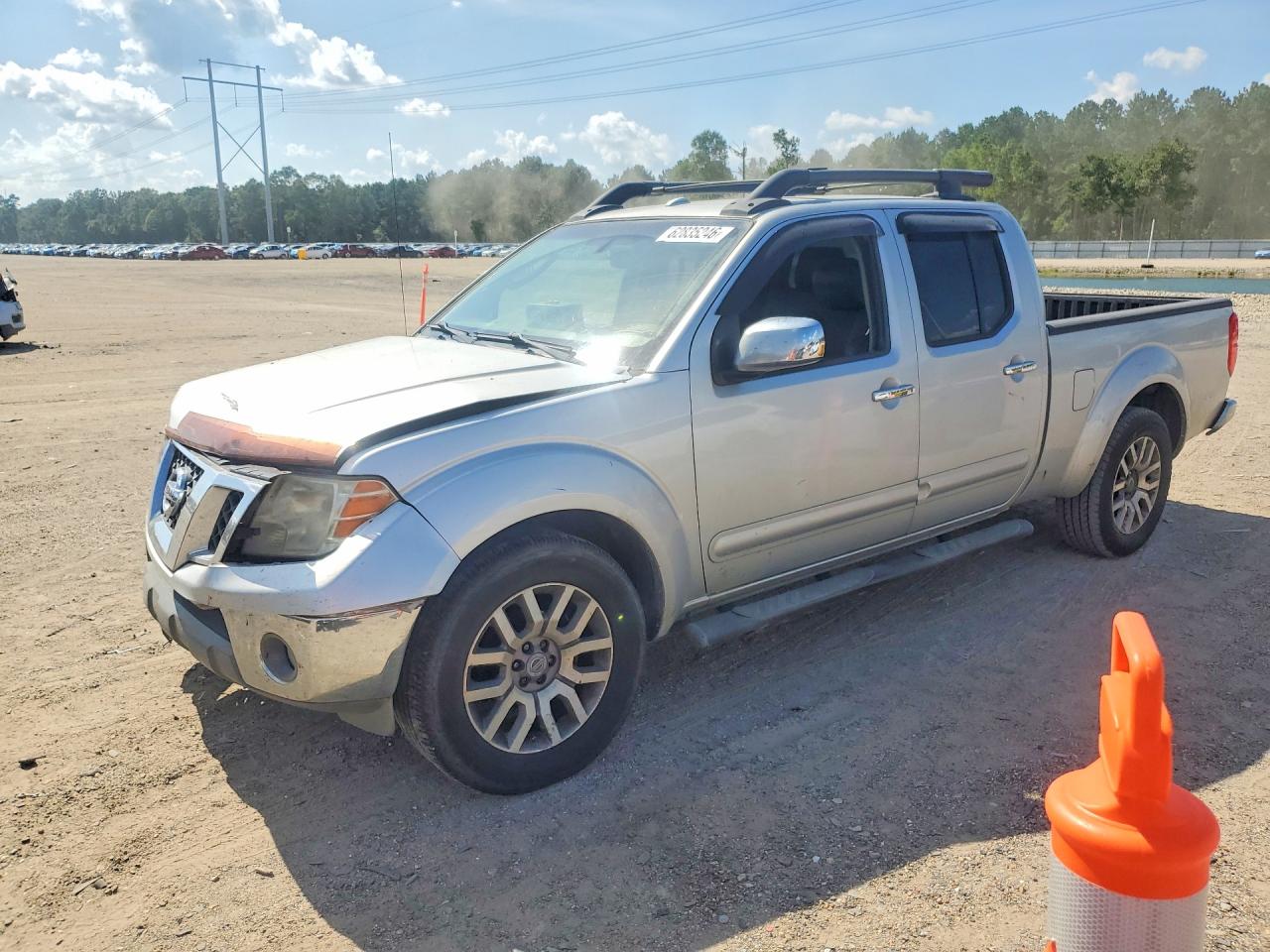 2011 NISSAN FRONTIER
