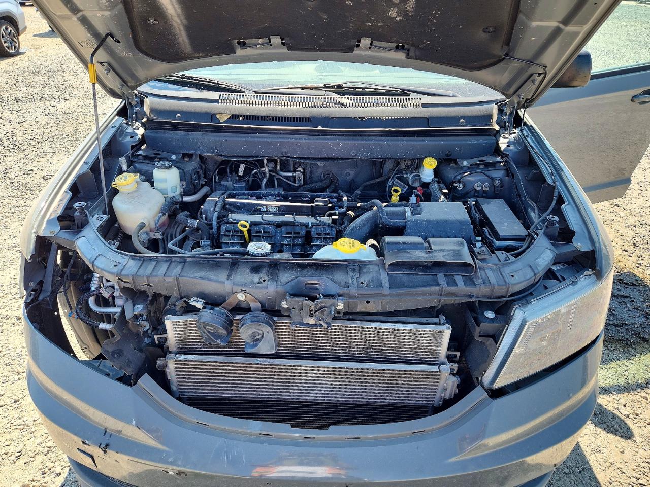 3C4PDCAB8LT272176 · 2020 DODGE JOURNEY · 12/14