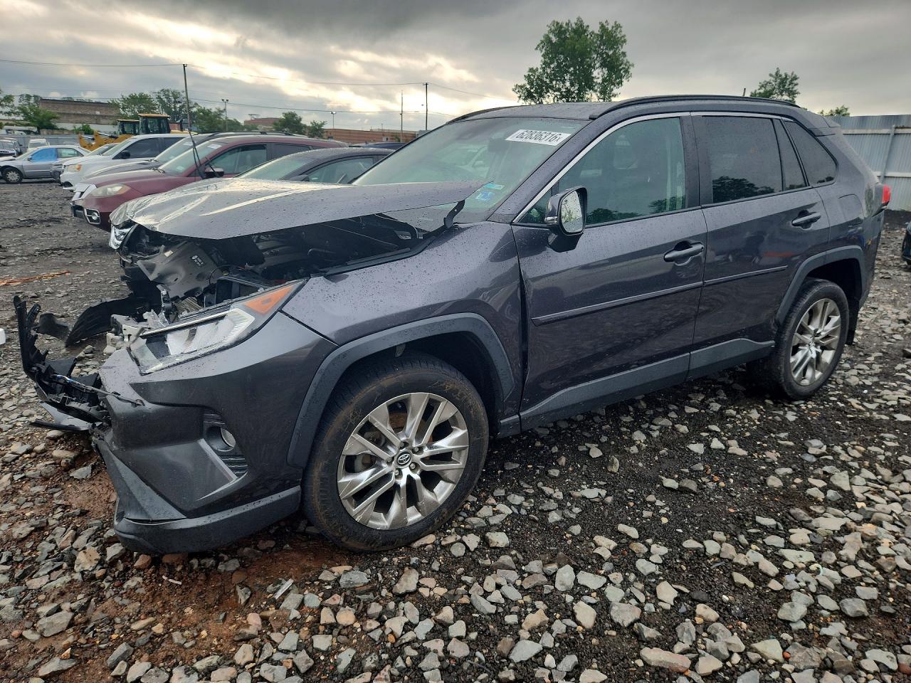 2T3A1RFV4LW135751 · 2020 TOYOTA RAV4