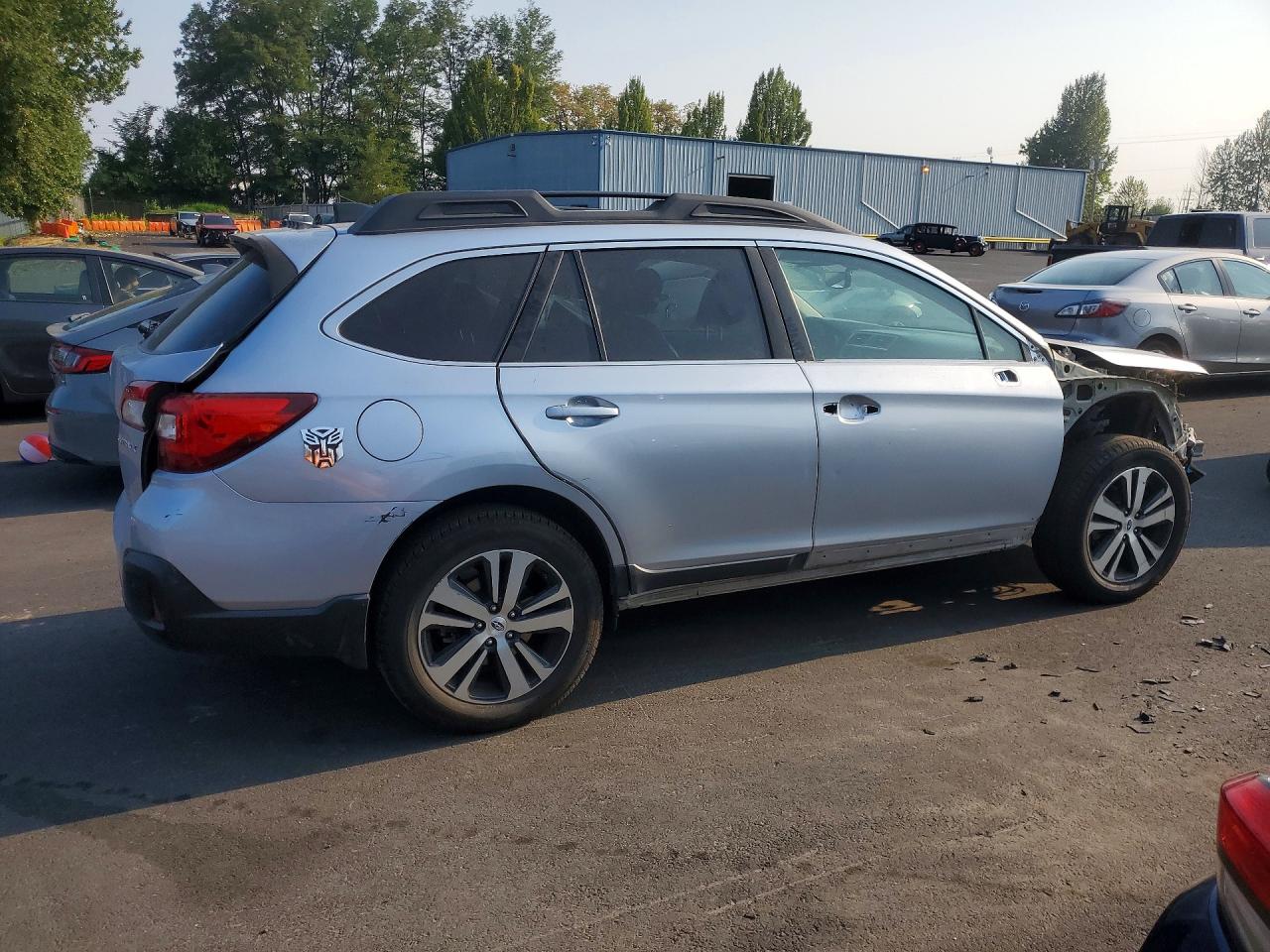 4S4BSANC8K3200293 · 2019 SUBARU OUTBACK · 3/13