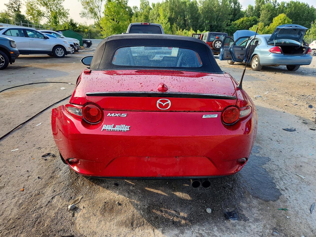 JM1NDAC78G0111916 · 2016 MAZDA MX-5 MIATA · 6/12