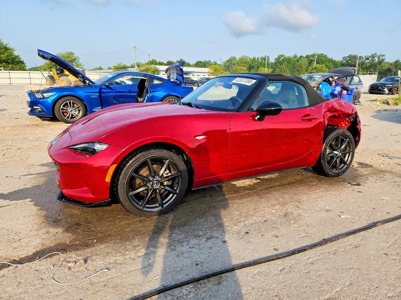 JM1NDAC78G0111916 · 2016 MAZDA MX-5 MIATA