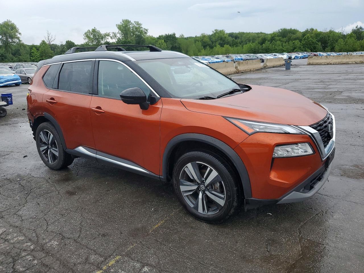 JN8AT3CB3MW214367 · 2021 NISSAN ROGUE · 4/14