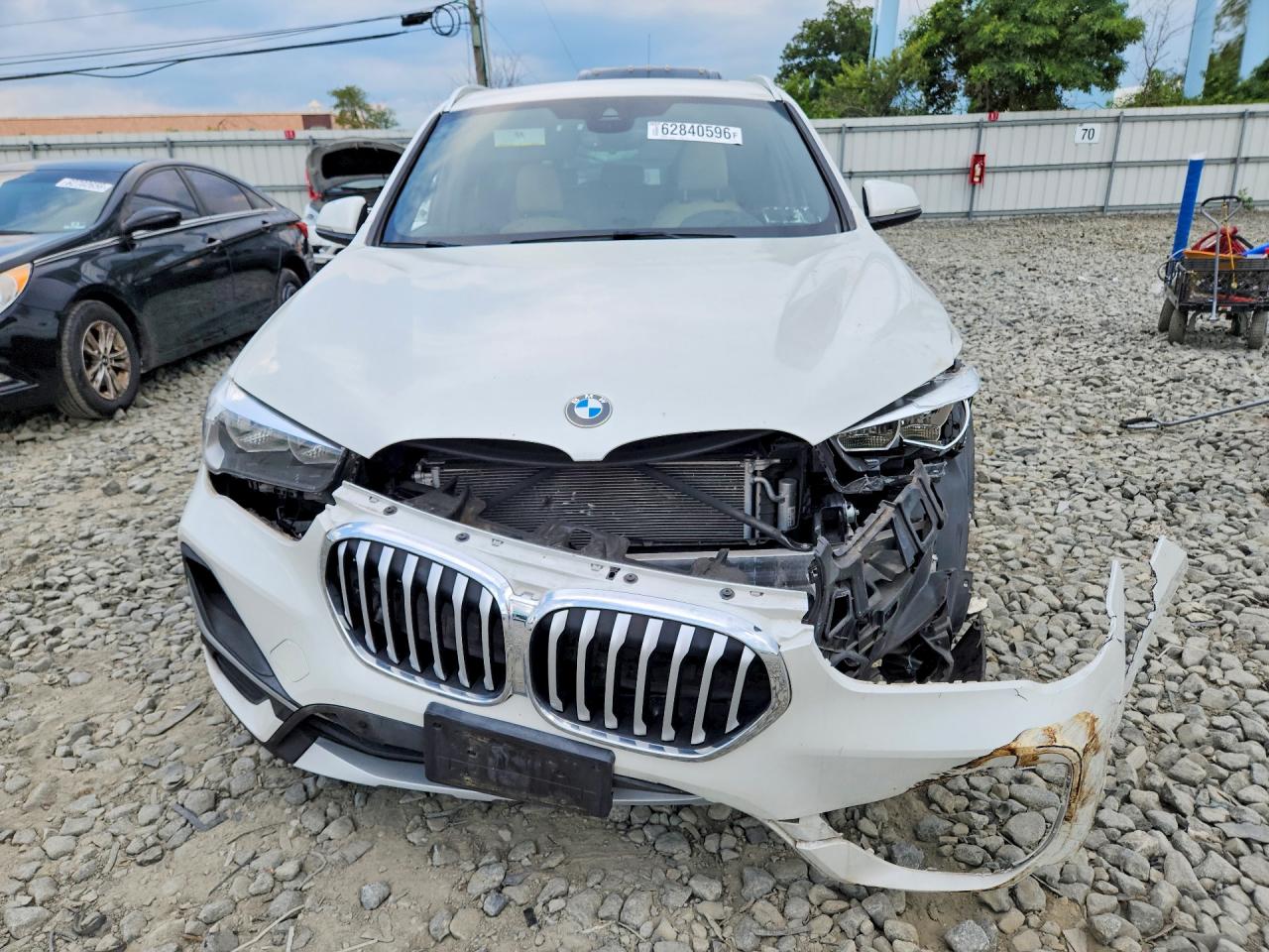 WBXJG9C04M3M76355 · 2021 BMW X1 · 5/13