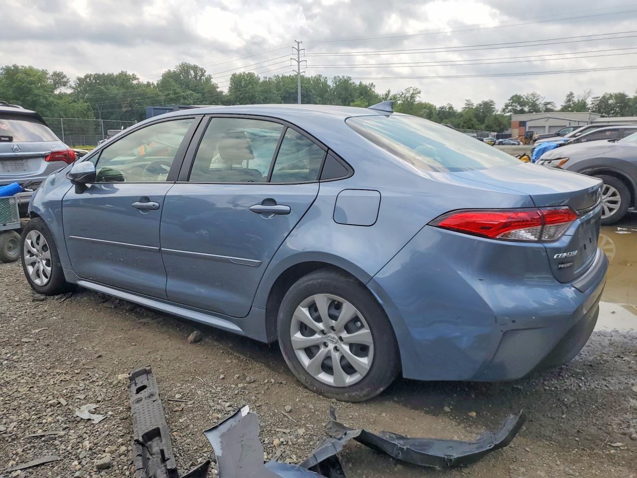 JTDBCMFE8R3053048 · 2024 TOYOTA COROLLA HYBRID · 2/12