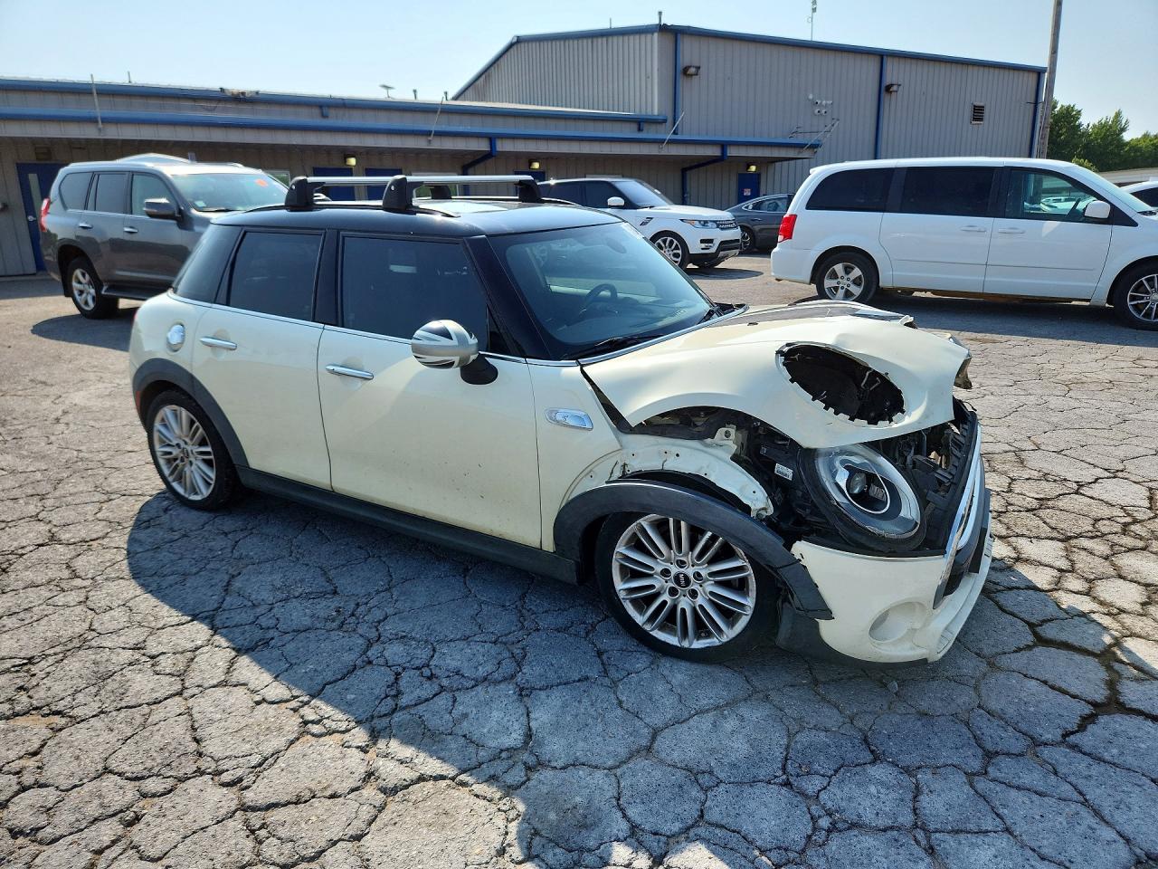 WMWXU3C58F2B62094 · 2015 MINI COOPER · 4/12