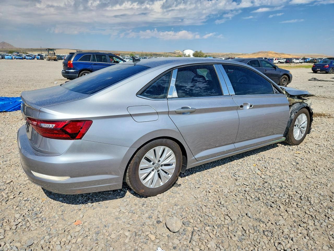 3VWCB7BU0LM042182 · 2020 VOLKSWAGEN JETTA · 3/13