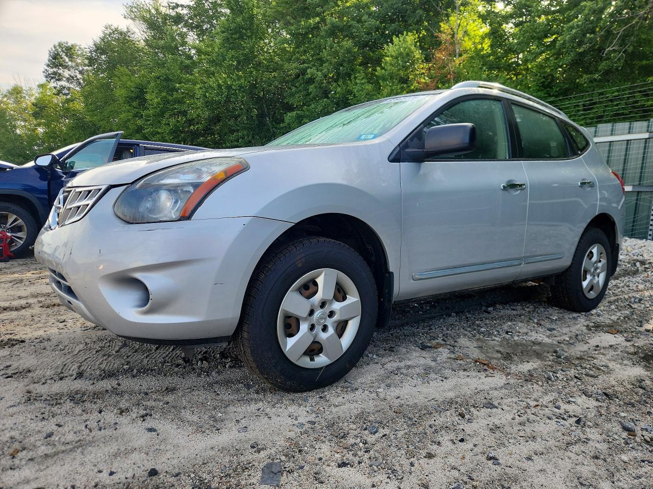 JN8AS5MV8FW756056 · 2015 NISSAN ROGUE SELECT