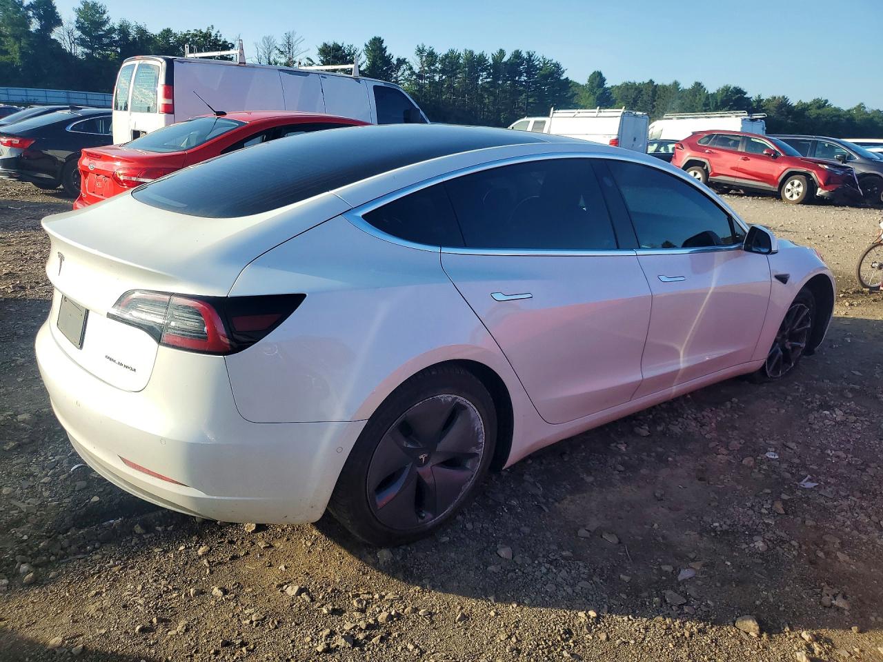 5YJ3E1EB6KF199574 · 2019 TESLA MODEL 3 · 3/12
