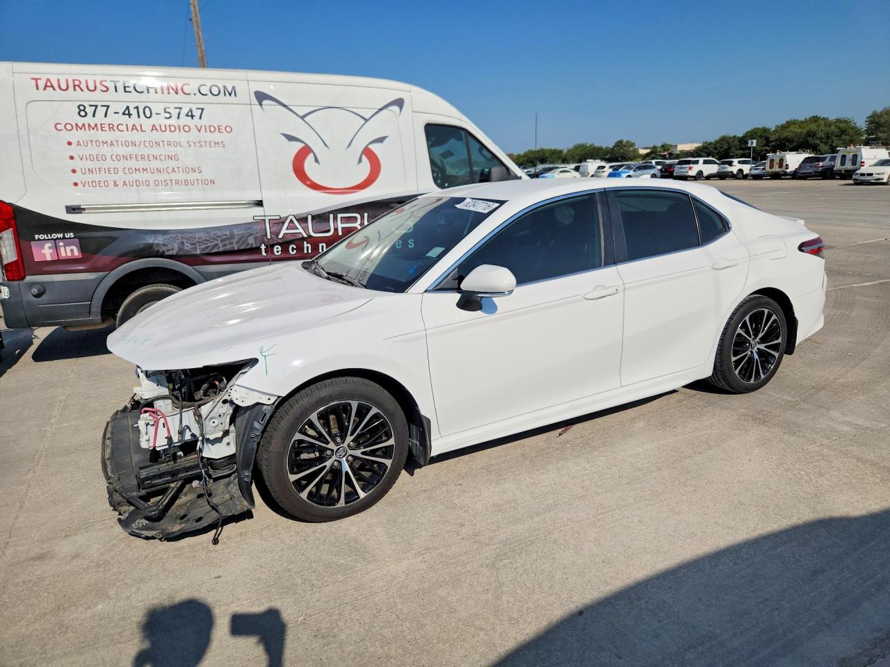 4T1B11HKXKU736033 · 2019 TOYOTA CAMRY
