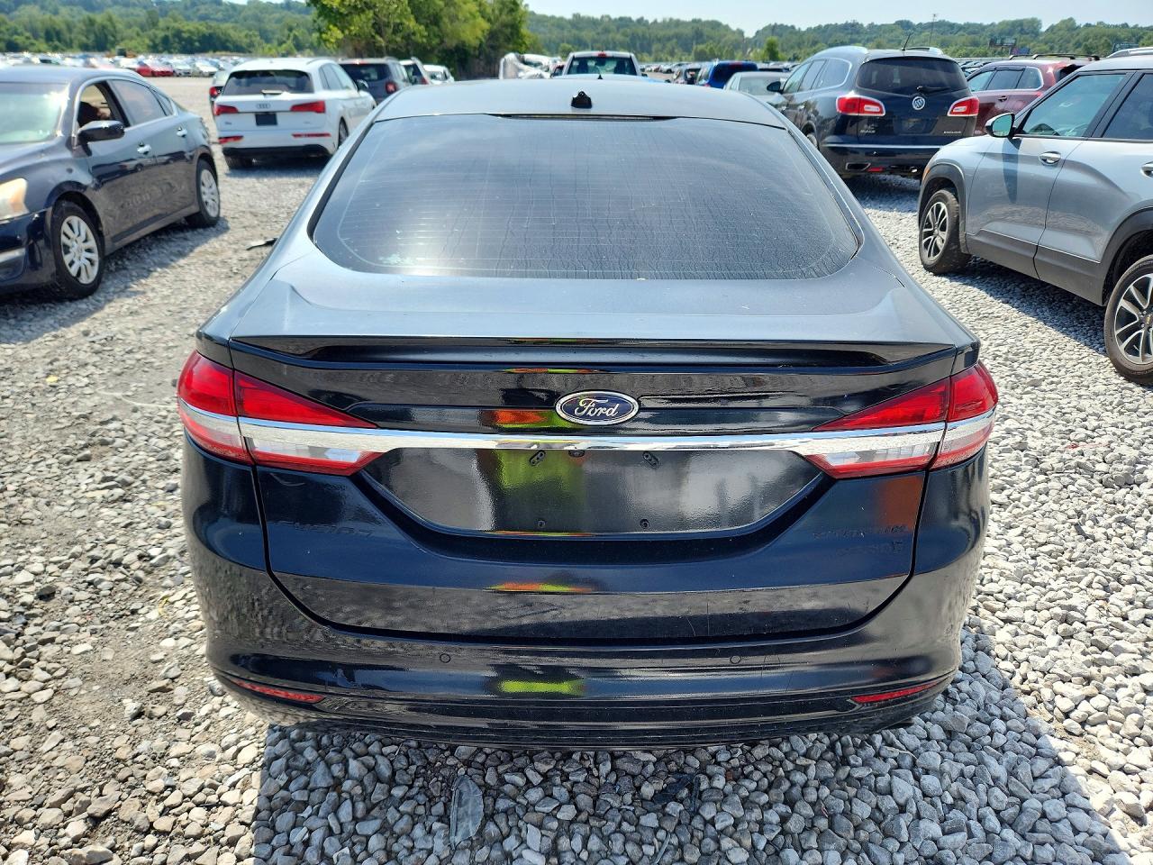 3FA6P0RU0JR181832 · 2018 FORD FUSION · 6/12