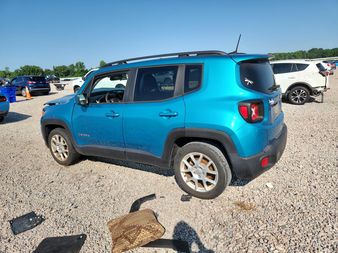 ZACNJABB4LPL92256 · 2020 JEEP RENEGADE · 2/13