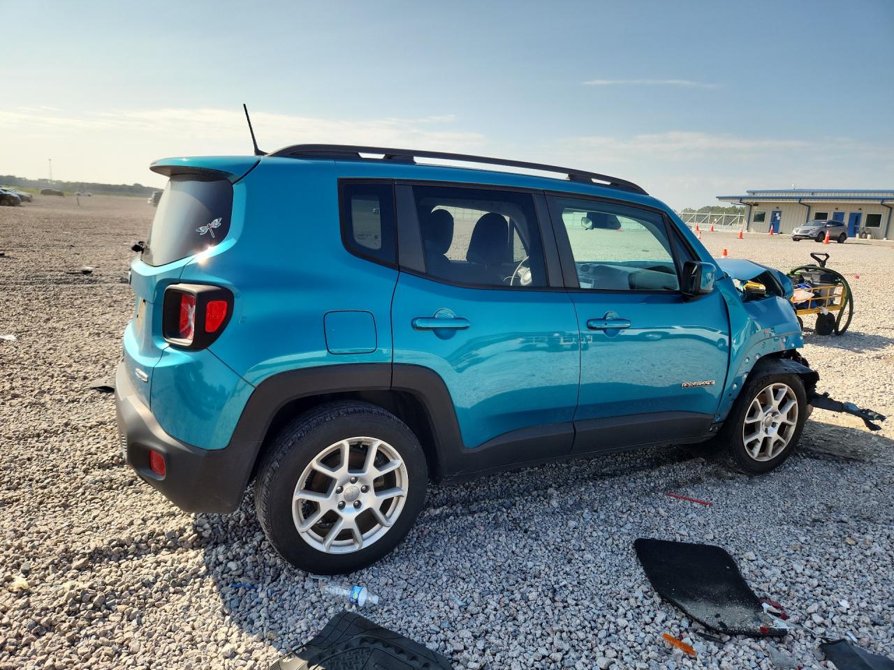 ZACNJABB4LPL92256 · 2020 JEEP RENEGADE · 3/13