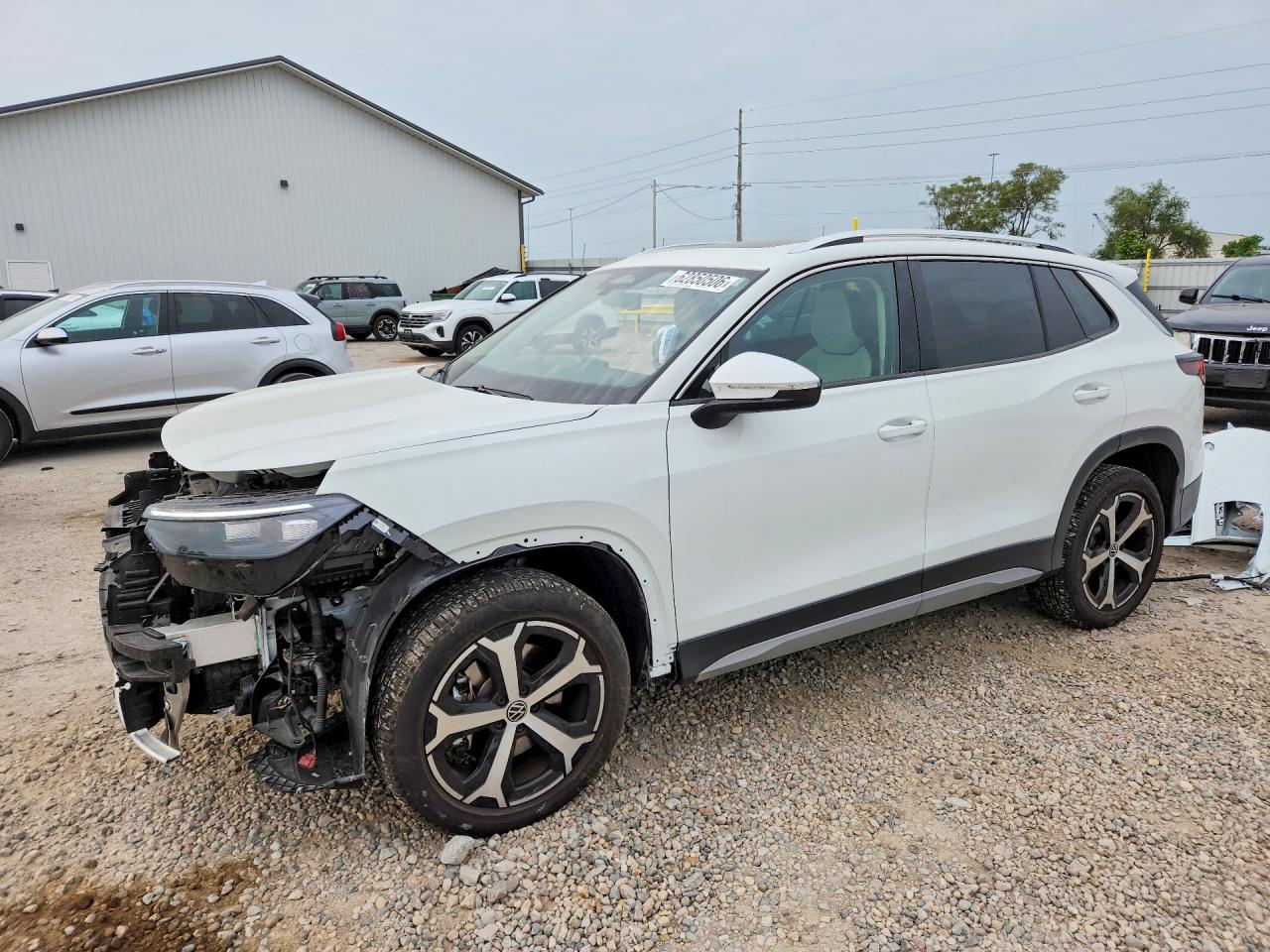 3VVMR7RM5SM073260 · 2025 VOLKSWAGEN TIGUAN