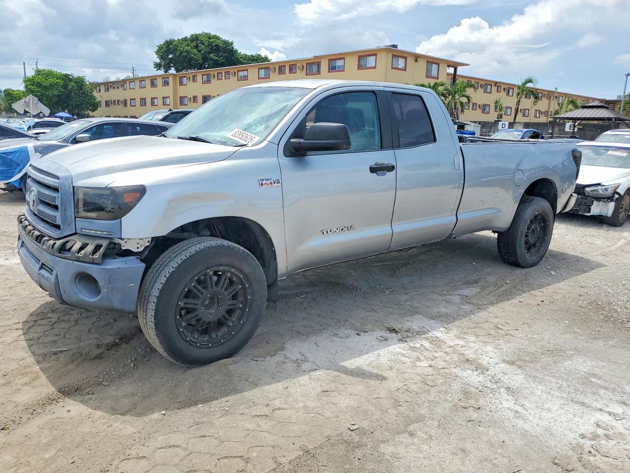 5TFTY5F16AX006977 · 2010 TOYOTA TUNDRA