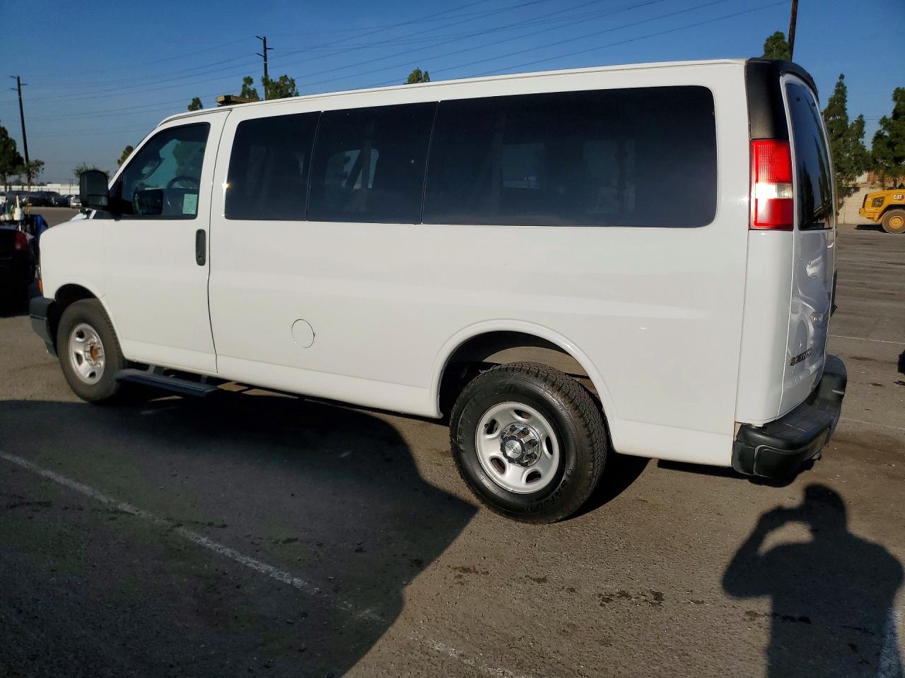 1GAZGMFG2K1278130 · 2019 CHEVROLET EXPRESS G3500 · 2/13