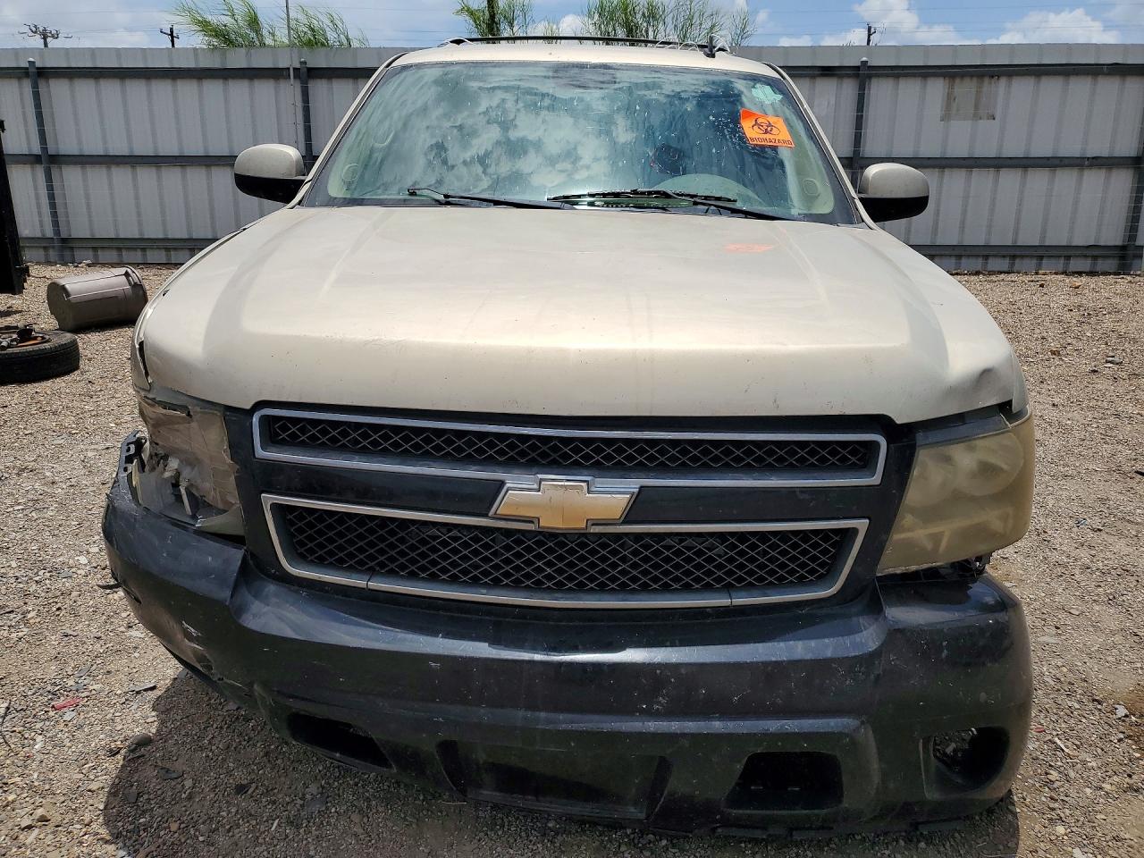 1GNFC26J49R180032 · 2009 CHEVROLET SUBURBAN · 5/13