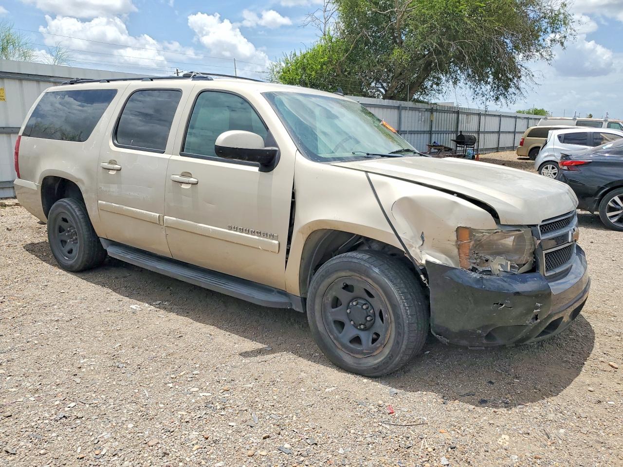 1GNFC26J49R180032 · 2009 CHEVROLET SUBURBAN · 4/13