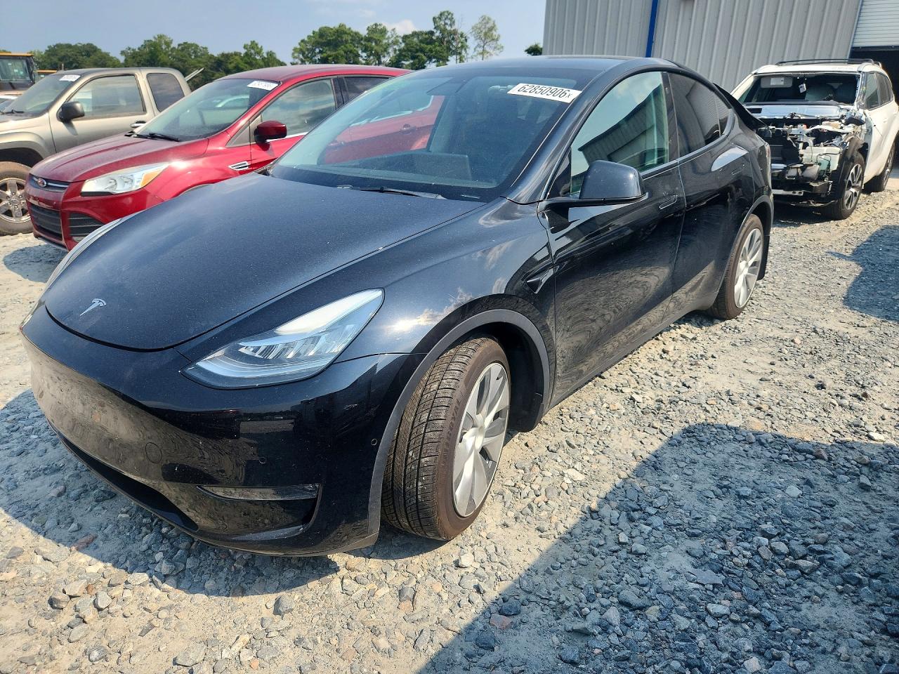 7SAYGAEE7NF313390 · 2022 TESLA MODEL Y
