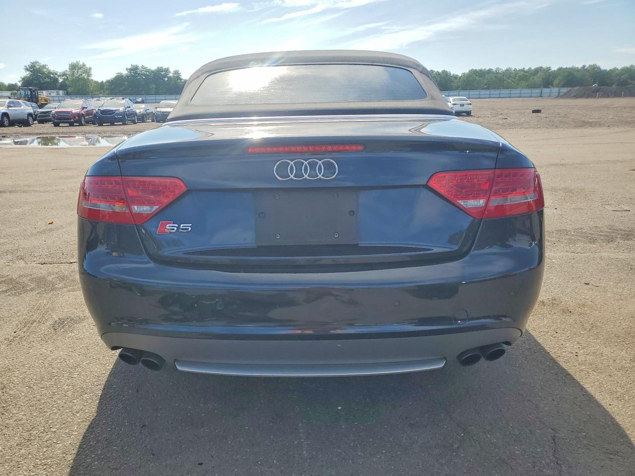 WAUCGAFH1CN005627 · 2012 AUDI S5 · 6/13