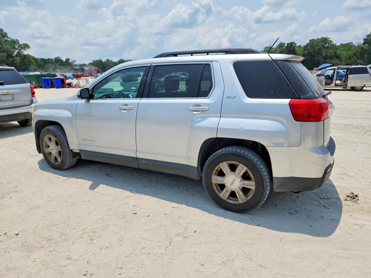 2GKALSEK6F6307291 · 2015 GMC TERRAIN · 2/12