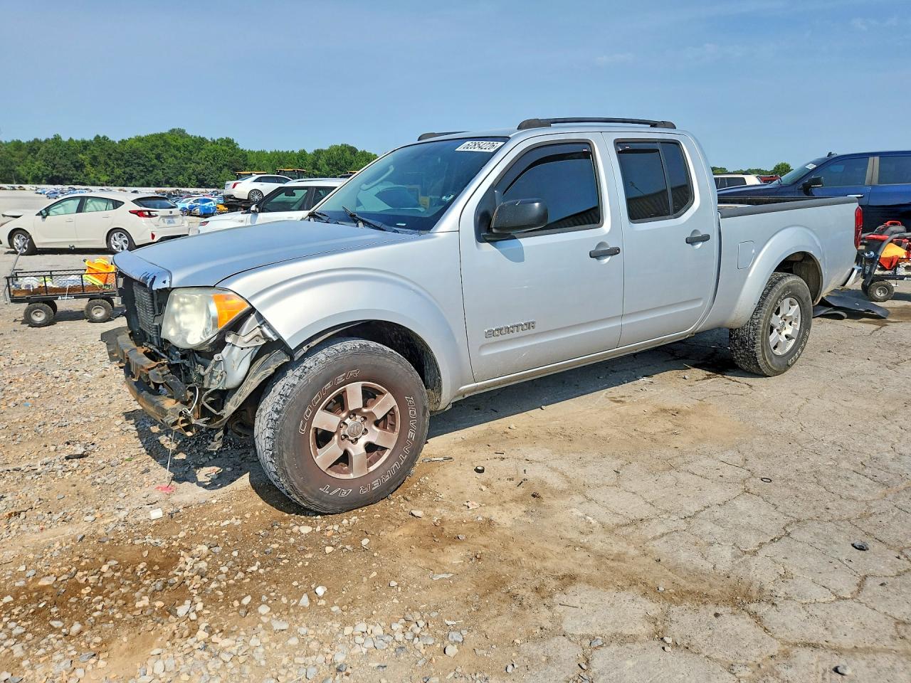 2011 SUZUKI EQUATOR