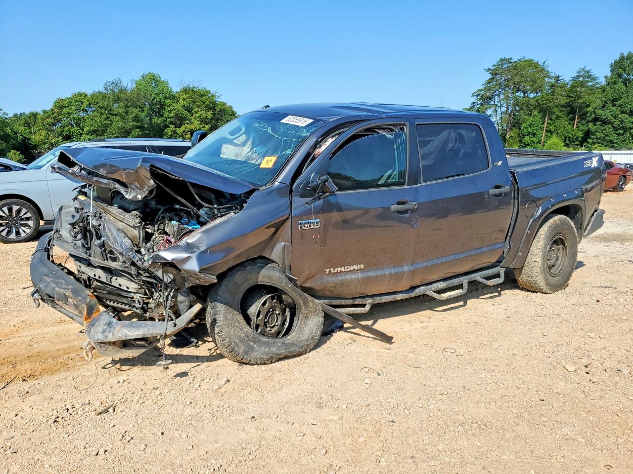 5TFDW5F11EX387640 · 2014 TOYOTA TUNDRA