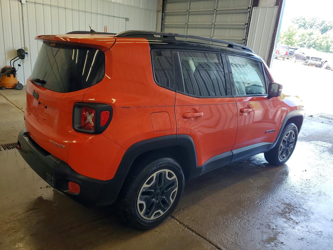 ZACCJBCTXFPC16341 · 2015 JEEP RENEGADE · 3/13