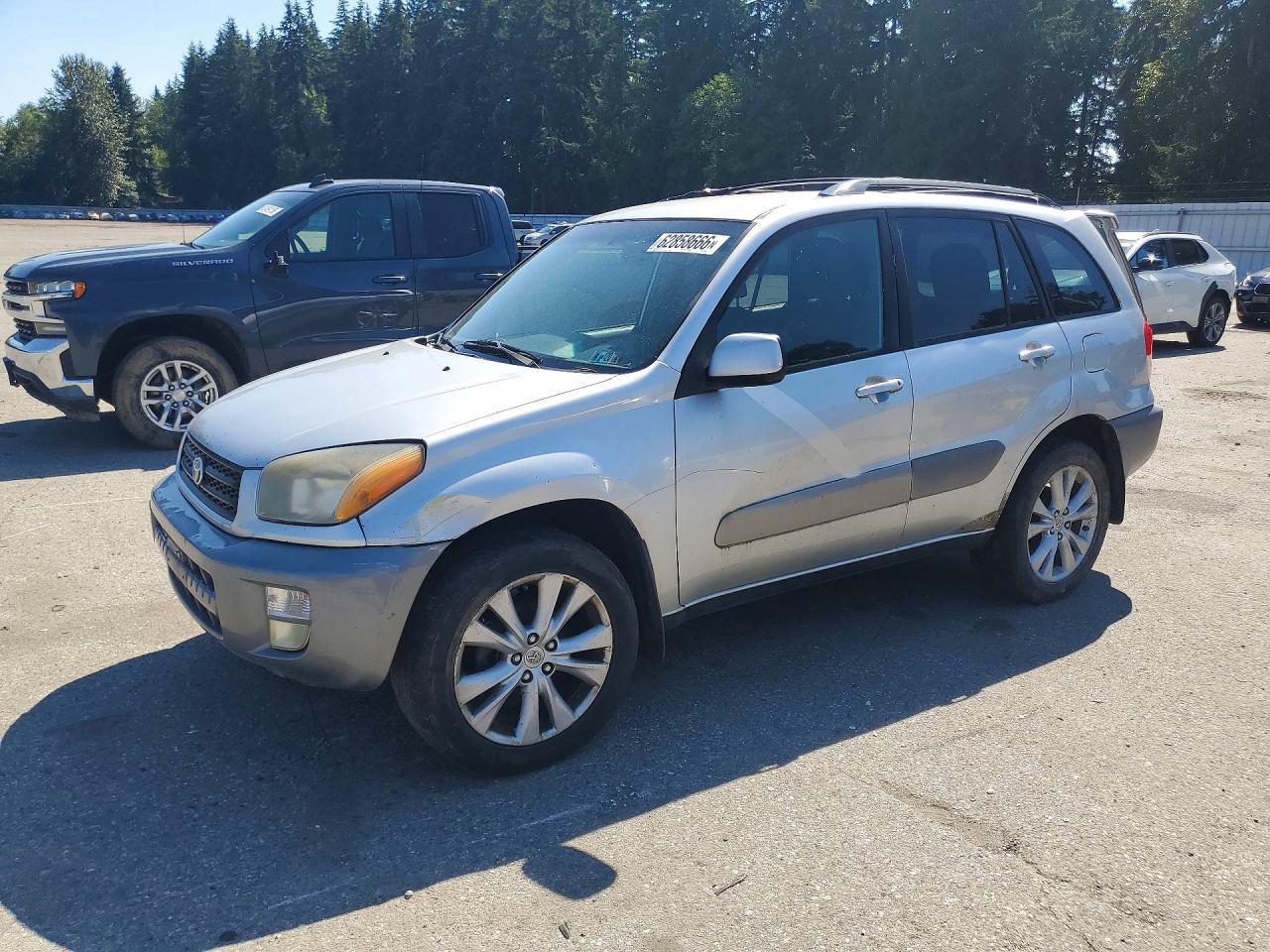 JTEGH20V610020748 · 2001 TOYOTA RAV4