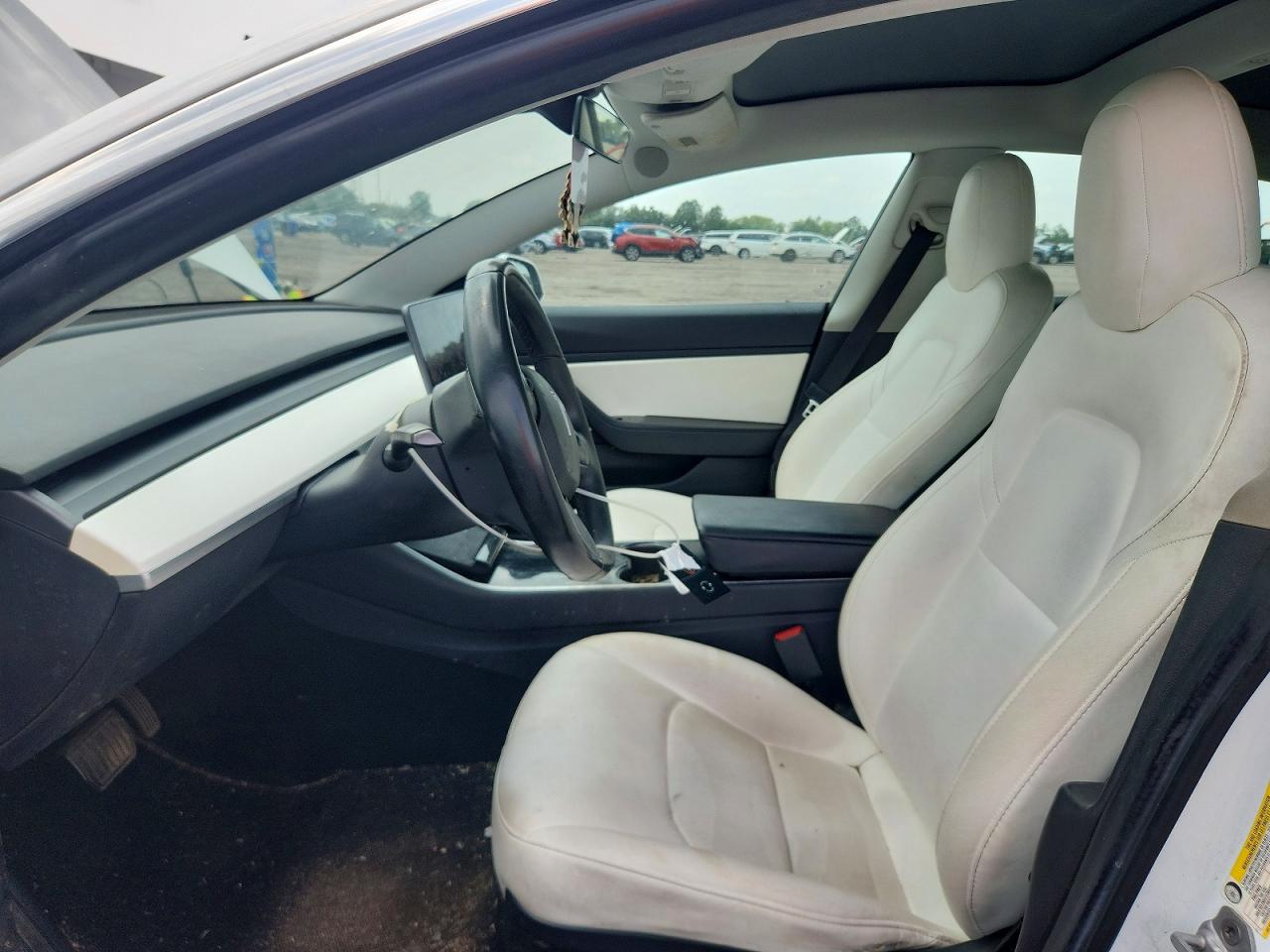 5YJ3E1EA4KF413243 · 2019 TESLA MODEL 3 · 7/12