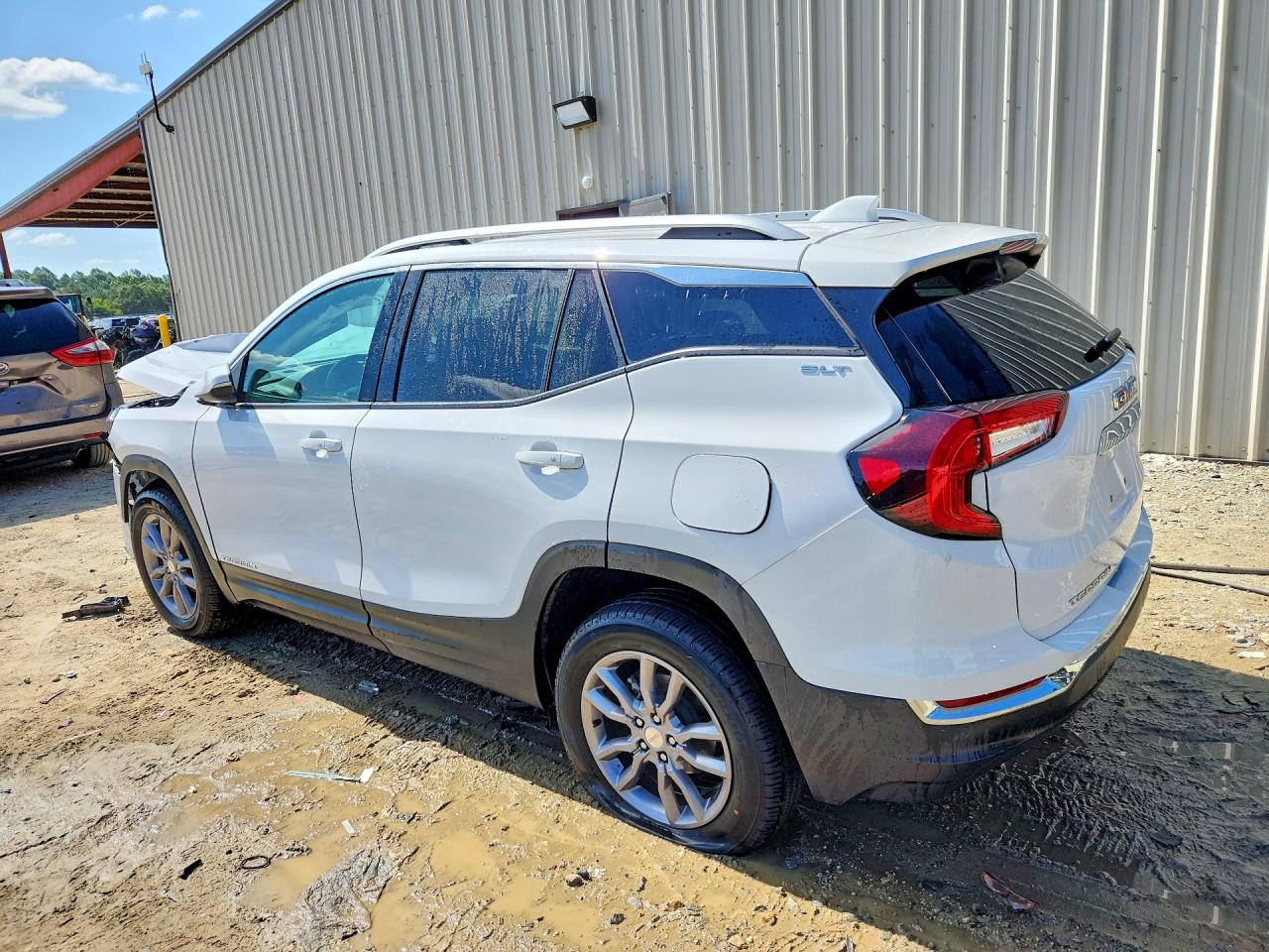 3GKALVEG6RL164680 · 2024 GMC TERRAIN · 2/13