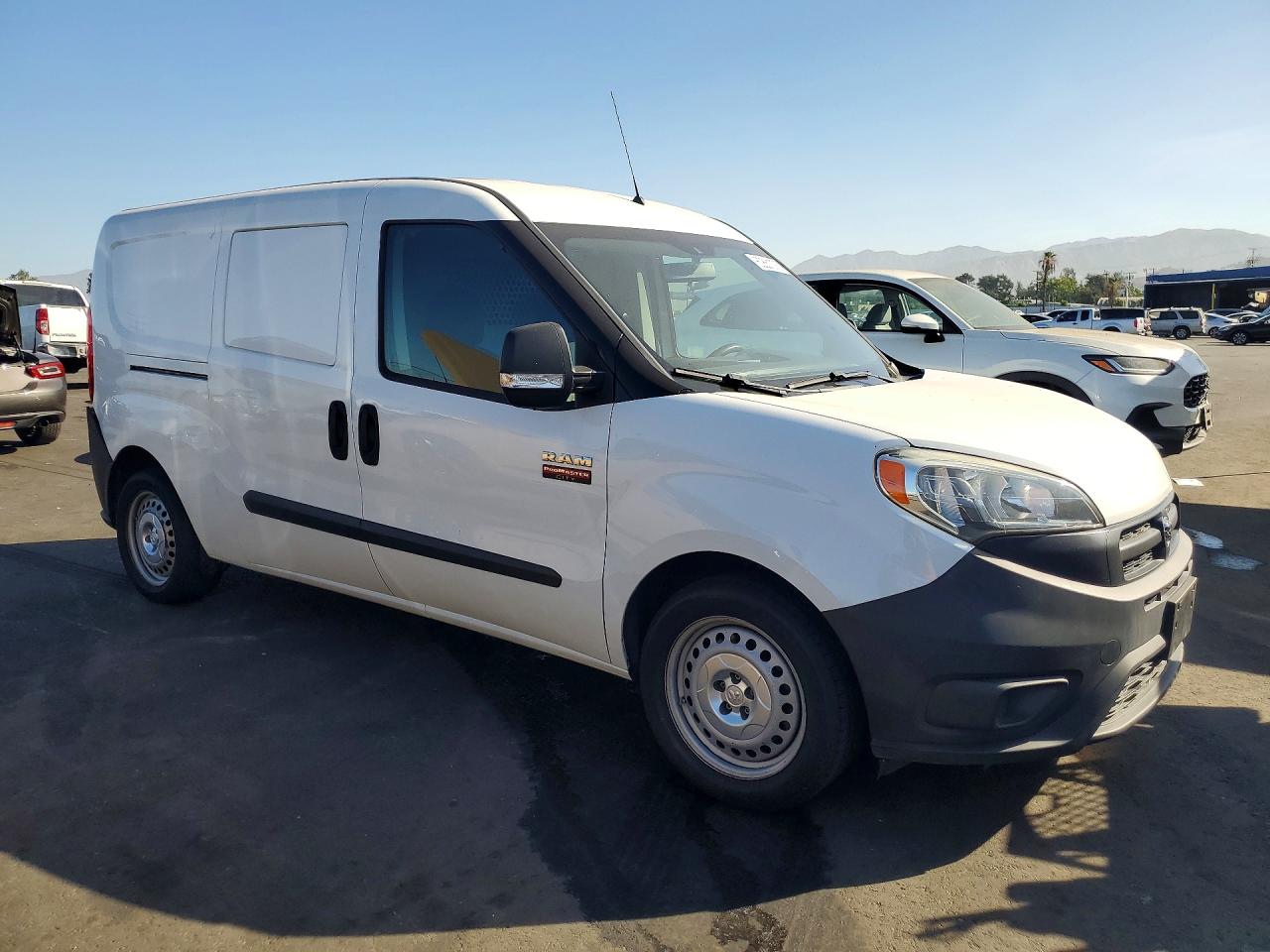 ZFBERFAB3J6L64722 · 2018 RAM PROMASTER CITY · 4/13