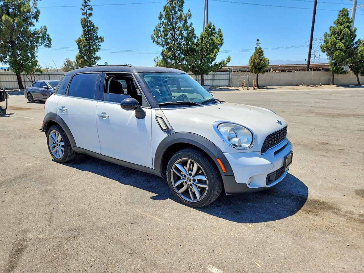 WMWZC3C54CWL82281 · 2012 MINI COOPER · 4/13