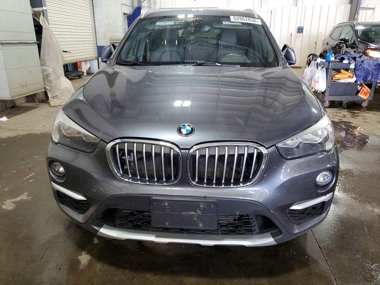 WBXHT3C36J3H33693 · 2018 BMW X1 · 5/13