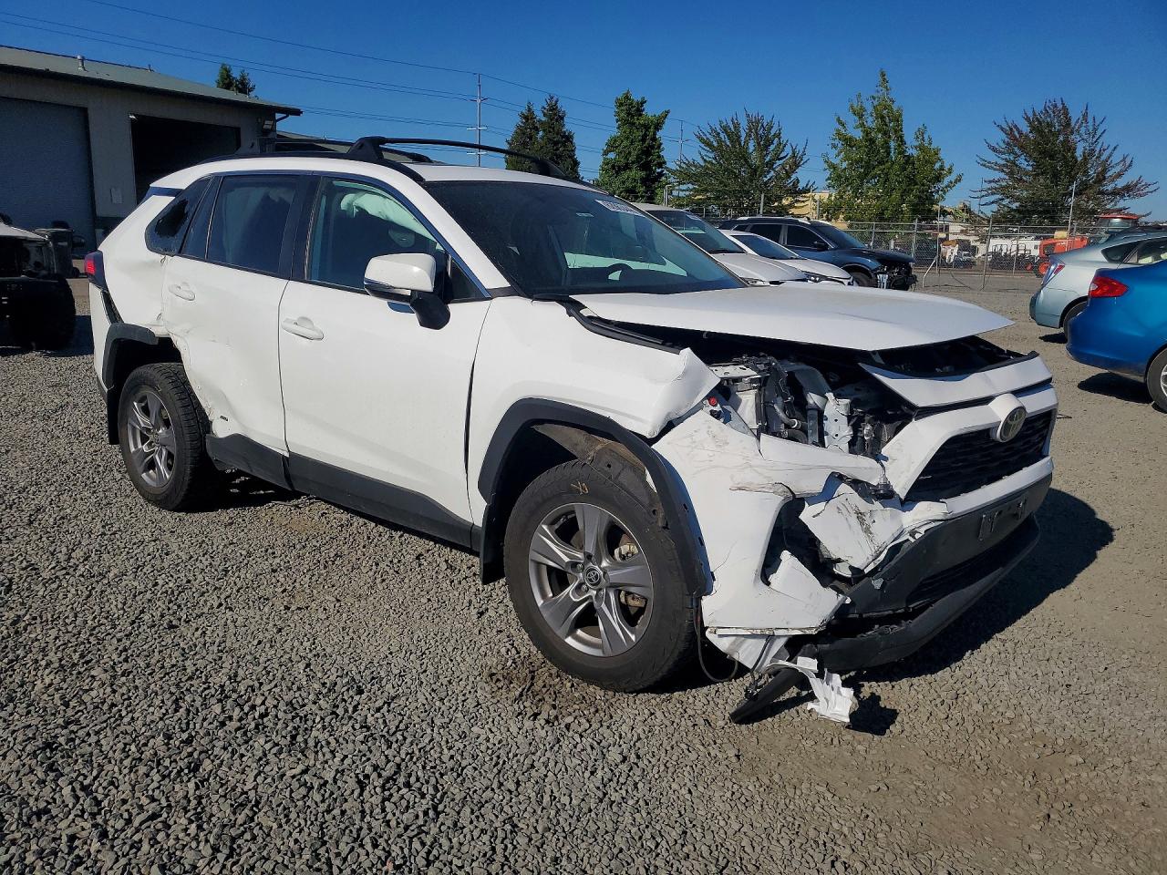 4T3RWRFV0SU169074 · 2025 TOYOTA RAV4 HYBRID · 4/13