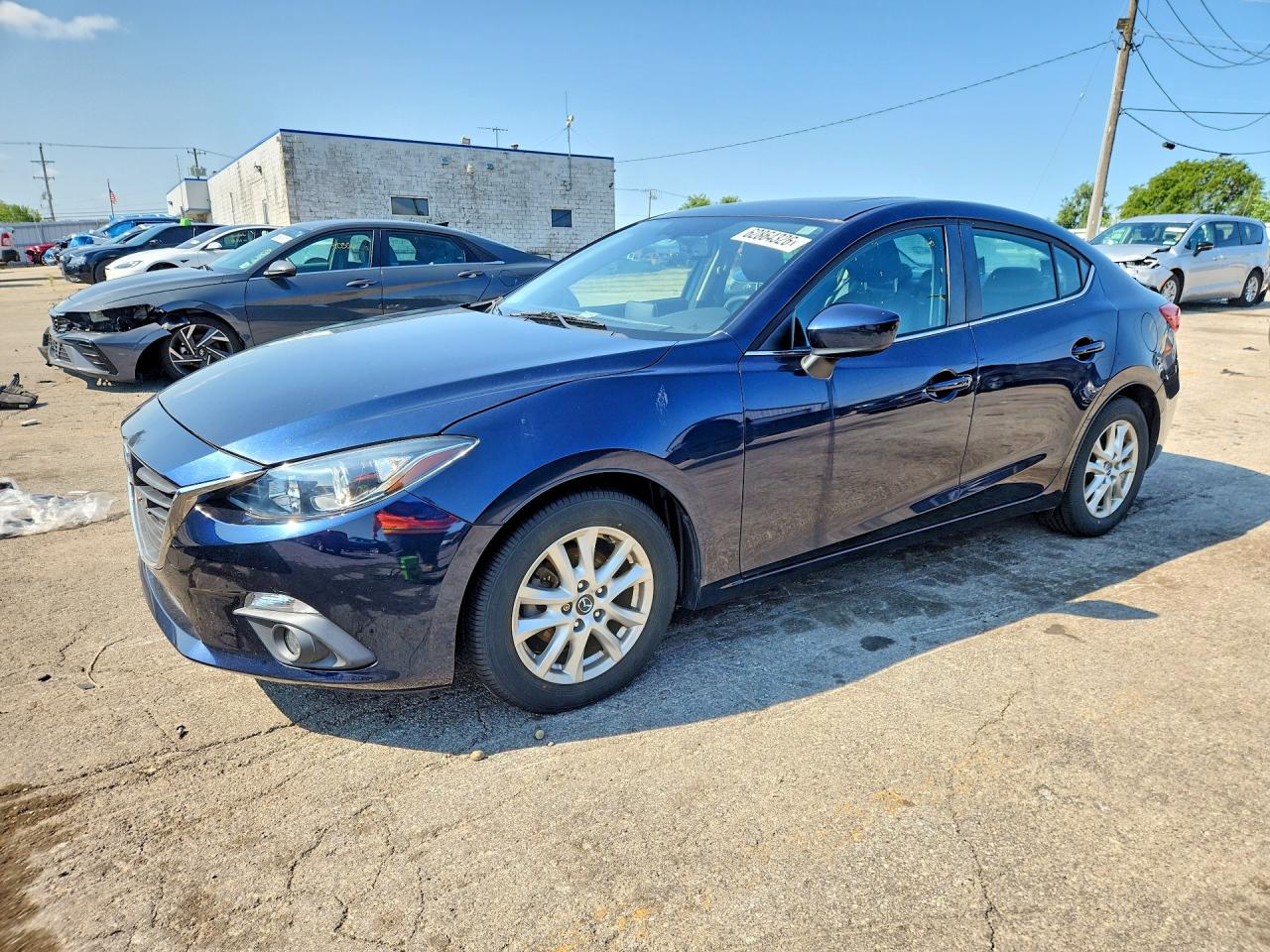 3MZBM1X7XGM252347 · 2016 MAZDA 3