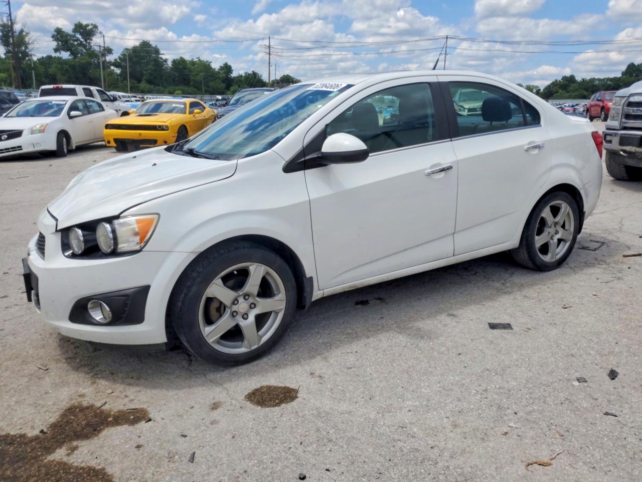 1G1JE5SB6D4186345 · 2013 CHEVROLET SONIC