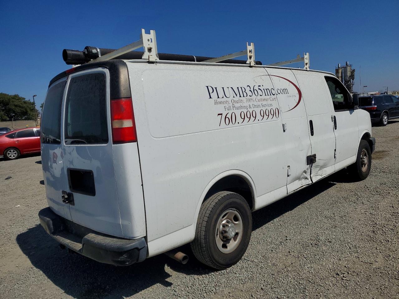 1GCWGGFF3F1107928 · 2015 CHEVROLET EXPRESS G2500 · 3/13