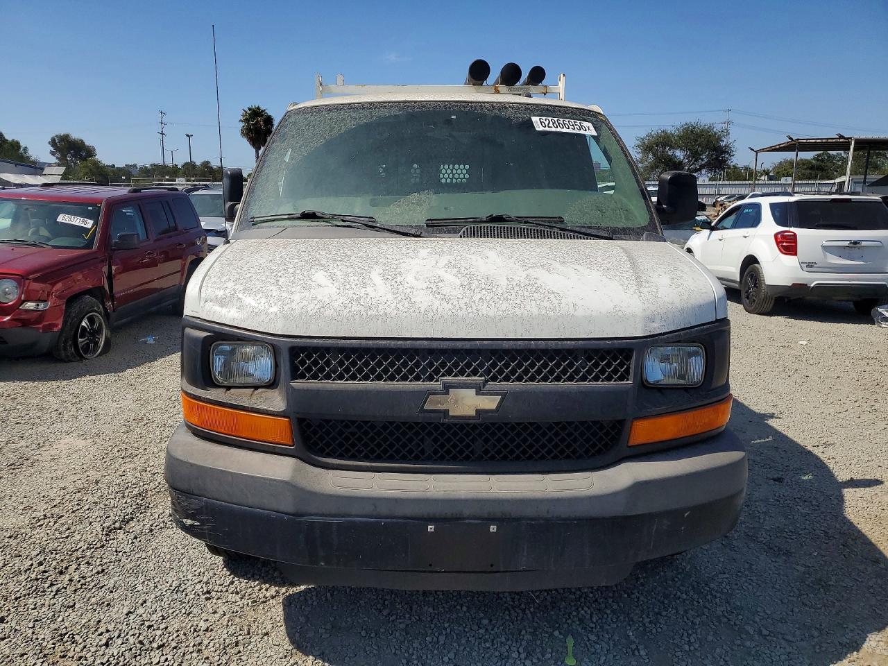 1GCWGGFF3F1107928 · 2015 CHEVROLET EXPRESS G2500 · 5/13