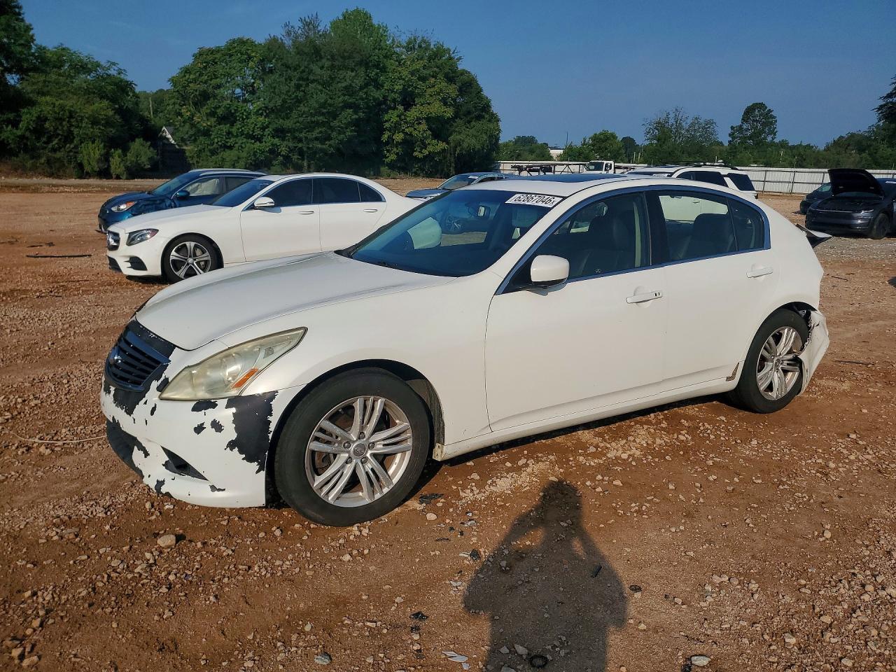 JN1DV6APXBM831098 · 2011 INFINITI G25 SEDAN