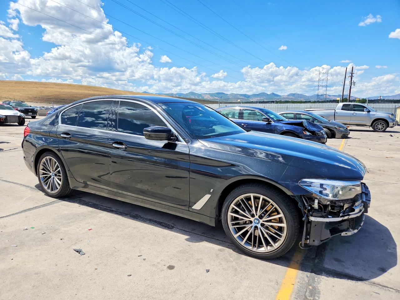 WBAJB1C5XJB084150 · 2018 BMW 530XE · 4/12
