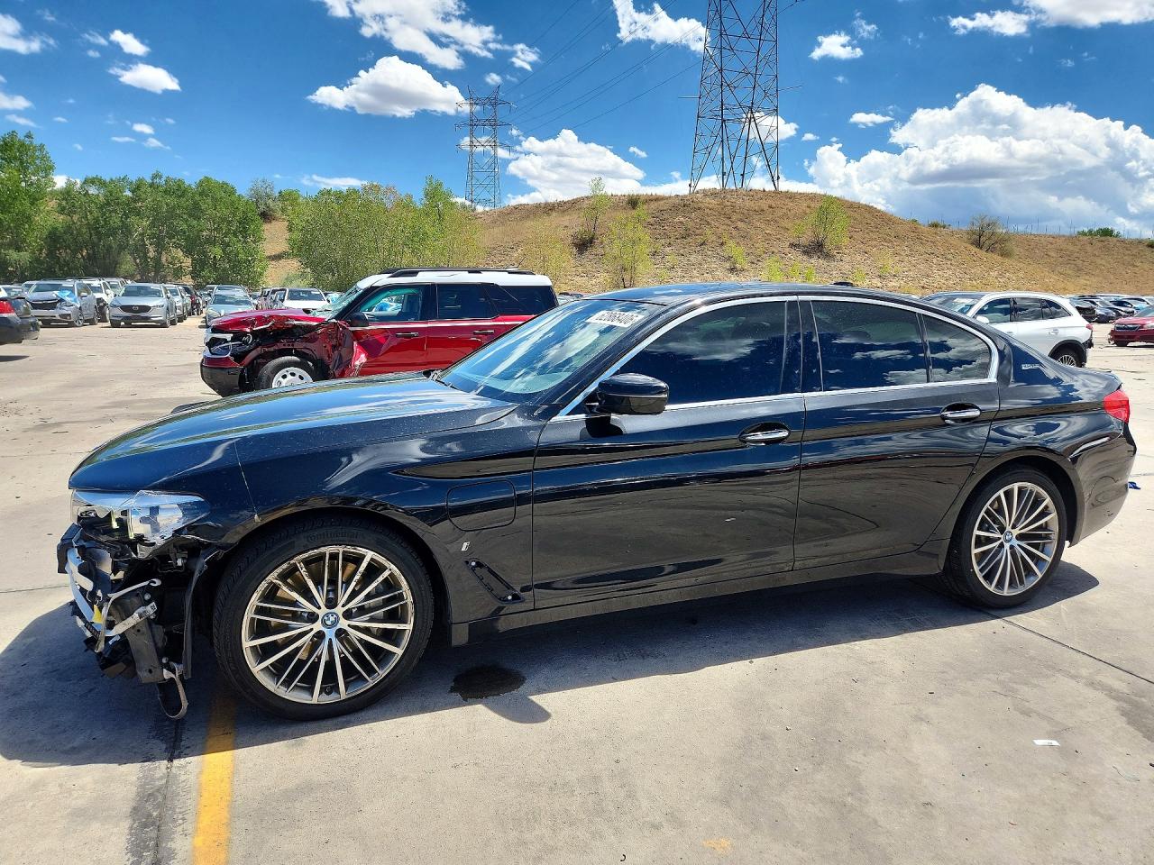 WBAJB1C5XJB084150 · 2018 BMW 530XE