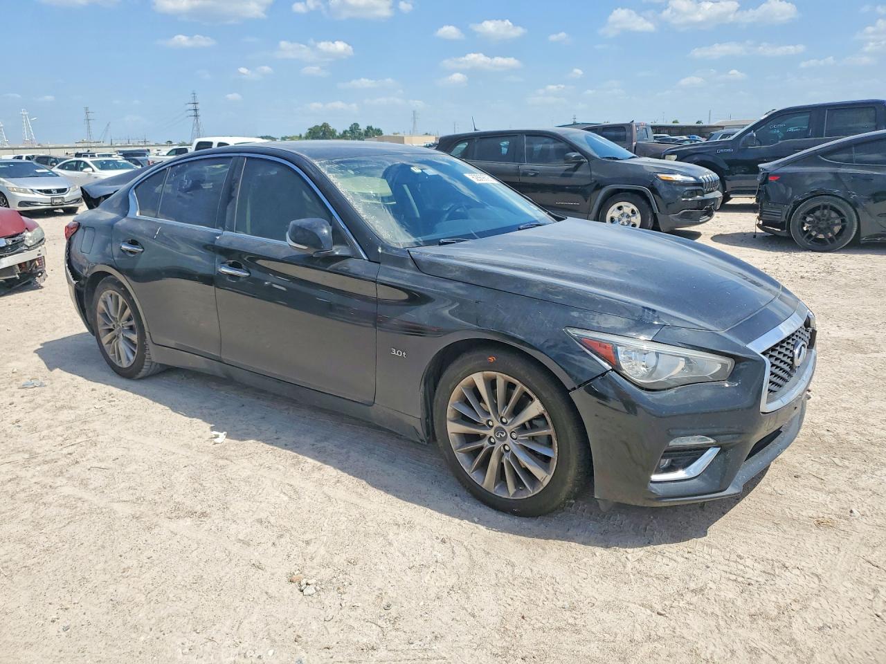 JN1EV7AP7JM351092 · 2018 INFINITI Q50 · 4/12