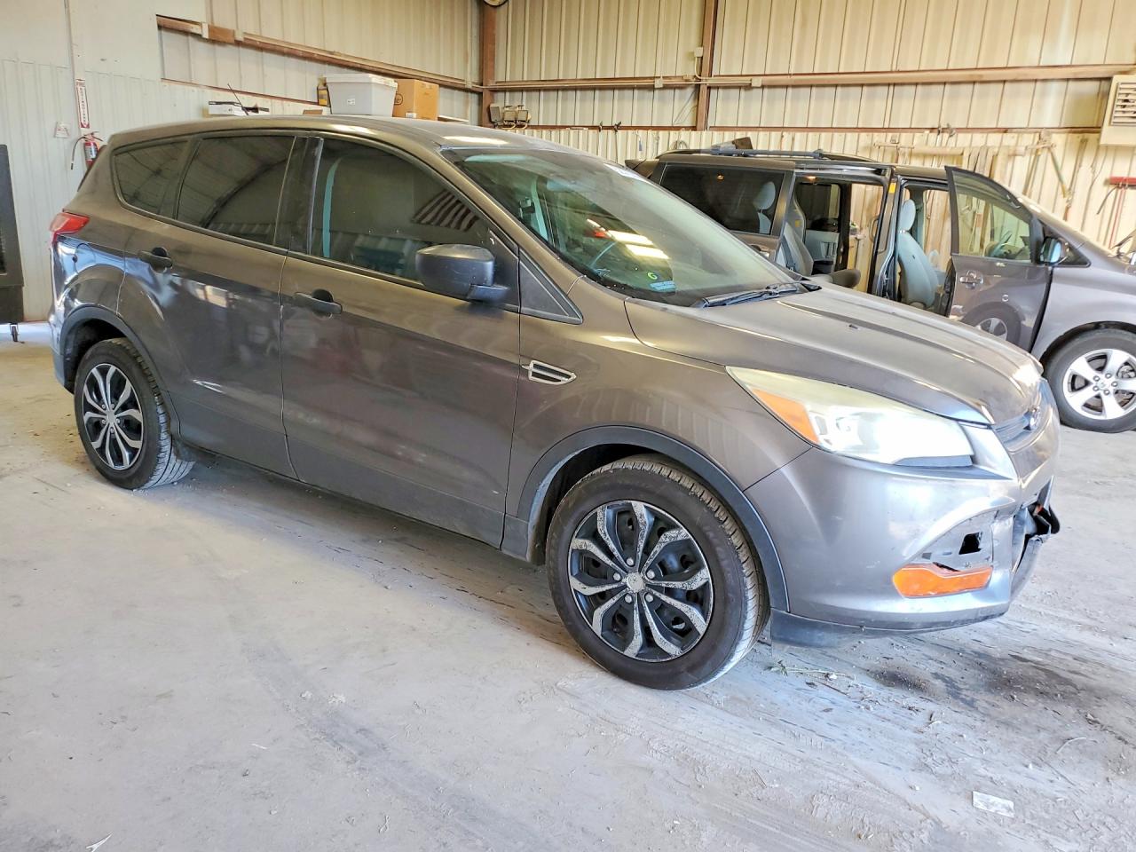 1FMCU0F74DUD68729 · 2013 FORD ESCAPE · 4/13