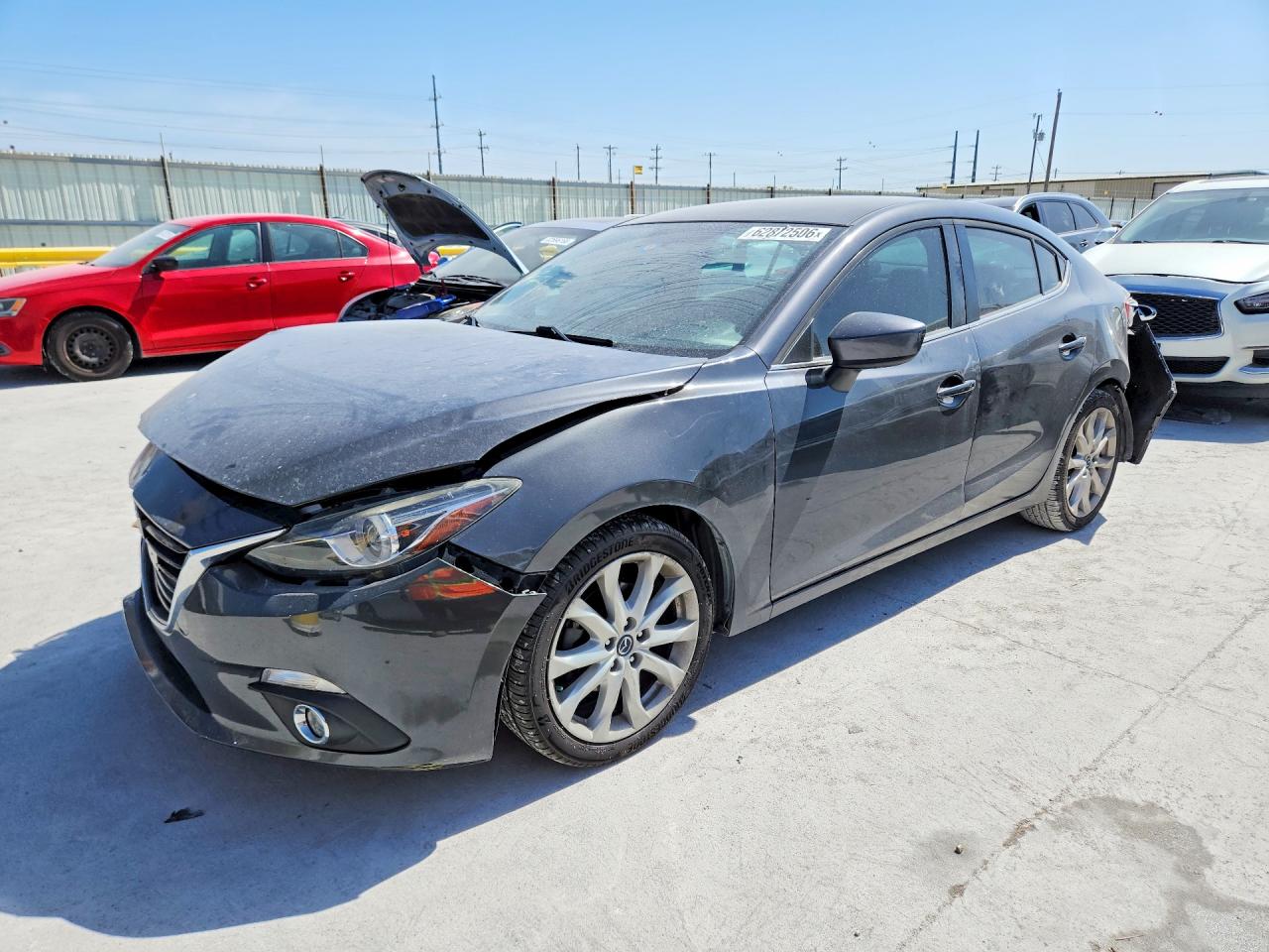 JM1BM1V3XE1187917 · 2014 MAZDA 3