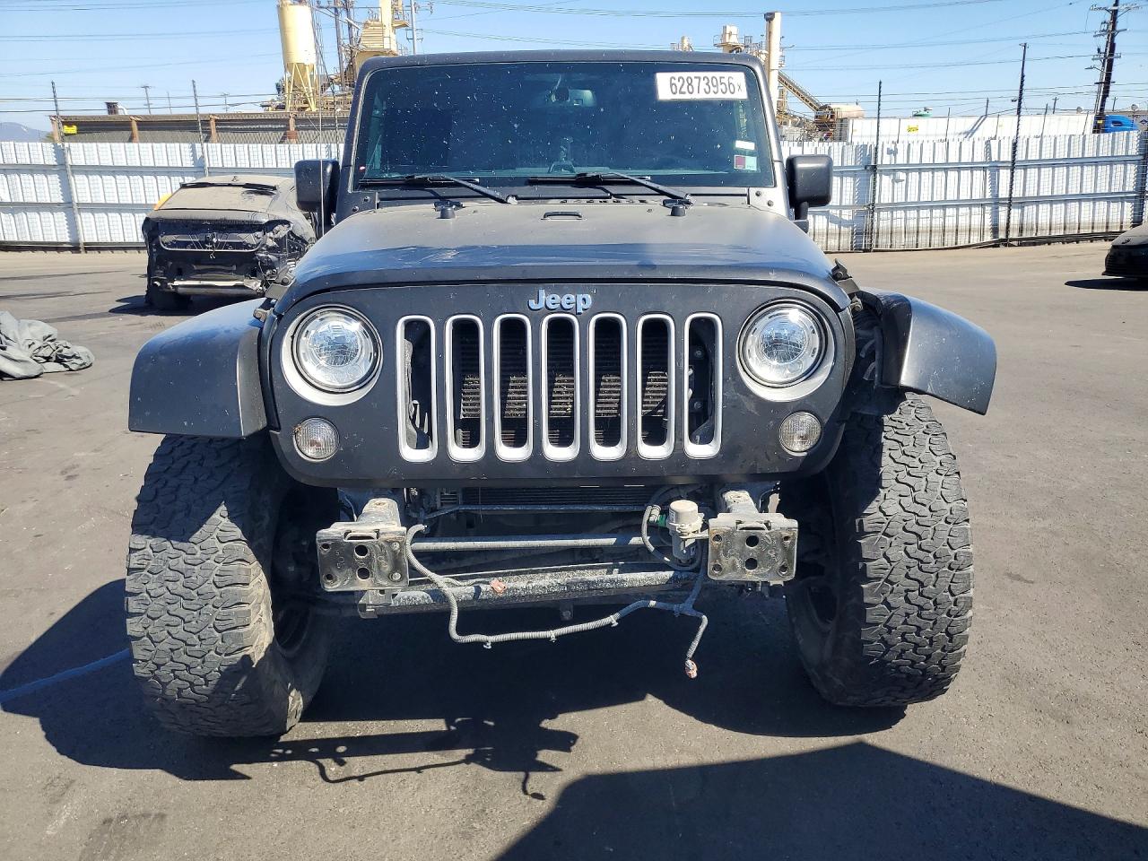 1C4HJWEG5HL684983 · 2017 JEEP WRANGLER UNLIMITED · 5/13