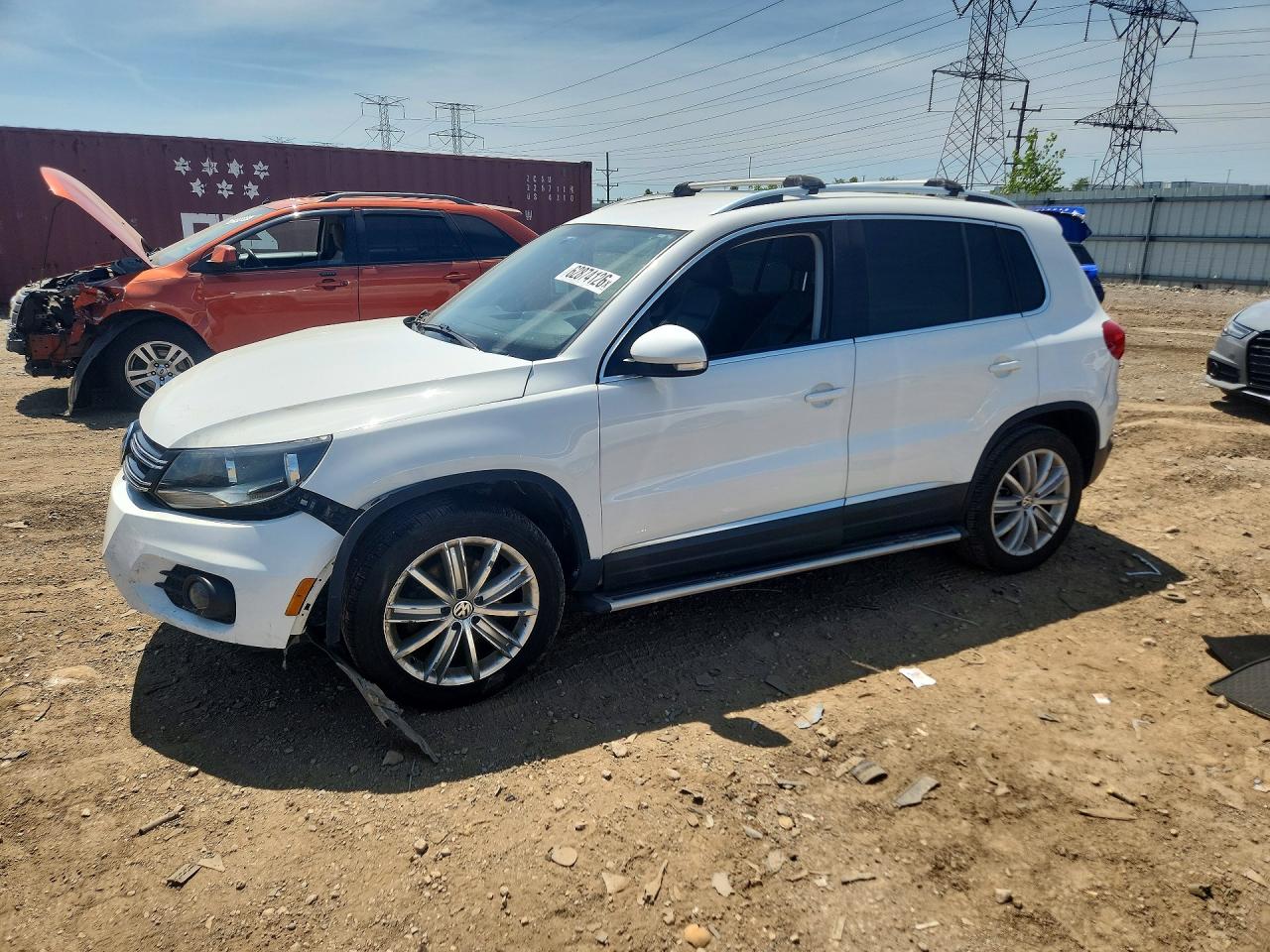 WVGBV3AX5EW526812 · 2014 VOLKSWAGEN TIGUAN