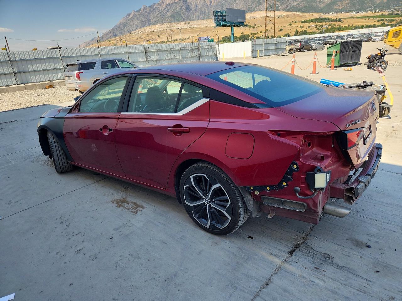 1N4BL4CW2PN325937 · 2023 NISSAN ALTIMA · 2/13